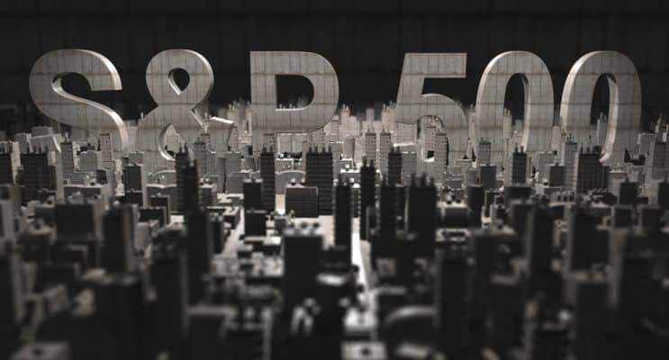 S&P 500 Mixed as Oil Stocks Rally While Media Giants Warner Bros. Discovery and Paramount Fall