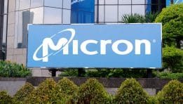 Micron Posts Strong Results – But Shares Drop 8% Amid Market Uncertainty