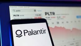 Palantir Set to Report – Strong Growth, High Expectations, and Political Shadows