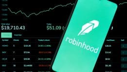 Who Really Owns Robinhood? An In-Depth Look at U.S. Politicians’ Stock Holdings