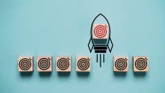 Is the Industrial Sector (XLI) the Uncontested Leader in the Stock Market in 2025 – and How Did It Reach Its Peak?