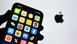 SKN | Apple Beat Earnings Expectations — So Why Did the Market Shrug?