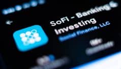 Chime vs. SoFi: Who’s Winning the Digital Banking War in 2025?