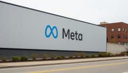 Meta (formerly Facebook): From the Era of Social Networks to the Vision of the Metaverse – Between Advertising Dominance and Reputational and Technological Challenges