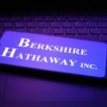 Berkshire Hathaway Stock Drops Post-Buffett: End of Outperformance vs. S&P 500?z