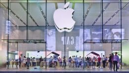 Apple’s Q2 Earnings: Can Strong Services Growth Offset Hardware Weakness?