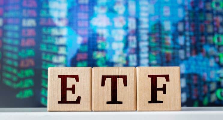 Tradr 2X Long QBTS ETF (QBTX) Rallied Over 100% This Week: Is a Pullback Imminent?