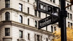 Global Market Recap: U.S. Stocks Mixed as Investors Weigh Volatility