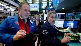 Americas Market Closes Mixed as Volatility Rises and Tech Stocks Retreat