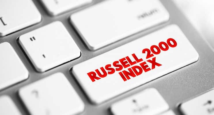 Small-Caps Under Pressure: Is the Russell 2000 Signaling Broader Economic Trouble?