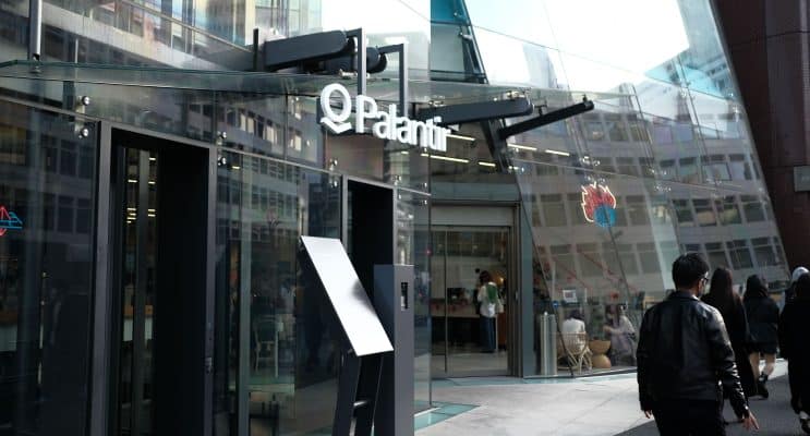 AI Boom: Which 2 Stocks Could Outperform Palantir by 2030