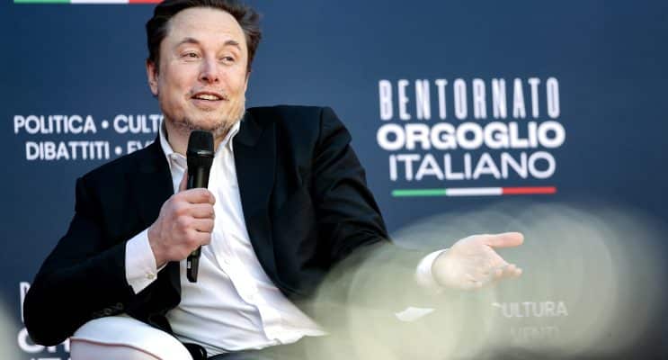 Elon Musk Loses Top Spot to Larry Ellison: Billionaire Rankings Shake Up in 2025