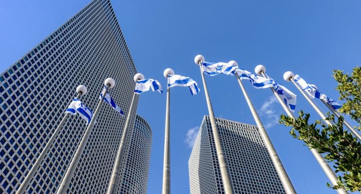 SKN | TA-90 Stumbles at the Finish Line: Mid-Caps Slide 0.8% as Real Estate Weighs on Weekly Close