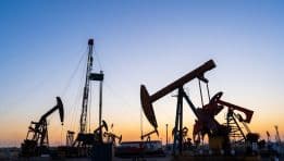 Oil Prices Climb as U.S. and China Reach Trade-Deal Framework, Boosting Global Market Optimism