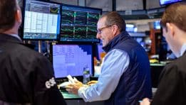 European Markets Close Higher as Investors Eye Economic Recovery and Earnings Strength