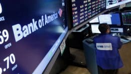 Are U.S. Bank Stocks Ready to Recover? Regional Lenders Rebound as Credit Fears Ease