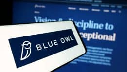 Meta, Blue Owl Lock in $30 B Private Capital Deal to Power AI Infrastructure