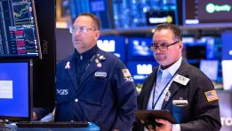 Wall Street Closes Higher as Tech and Small Caps Lead Broad-Based Rally