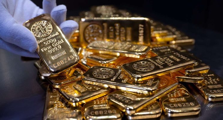 Has Gold’s Surge Past $4,000 Signaled a New Era for Safe-Haven Assets?
