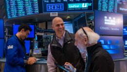 U.S. Stocks Extend Gains as Investors Embrace Optimism: Nasdaq, Russell 2000 Lead the Rally