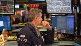 What to Expect in Markets This Week: Fed Decision and Magnificent Seven Earnings Amid Data Blackout