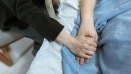 Universal Health Services Surpasses Expectations as Hospital Demand Boosts Quarterly Results