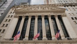 Global Markets Extend Gains as Optimism Builds on Policy Stability and Earnings Outlook