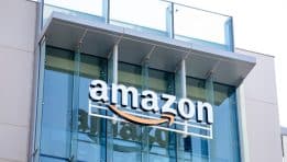 Amazon at a Crossroads: Dramatic Gap Between Profit Growth and Stock Performance – Is There an Opportunity?