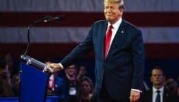 Trump Announces Landmark Trade Deal with China – Tariff Cuts, Rare Earths, and Agricultural Exports