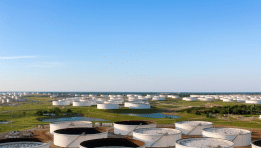 SKN | Is Oil Entering a New Downturn as Markets Brace for OPEC+ and Ukraine Peace Talks?