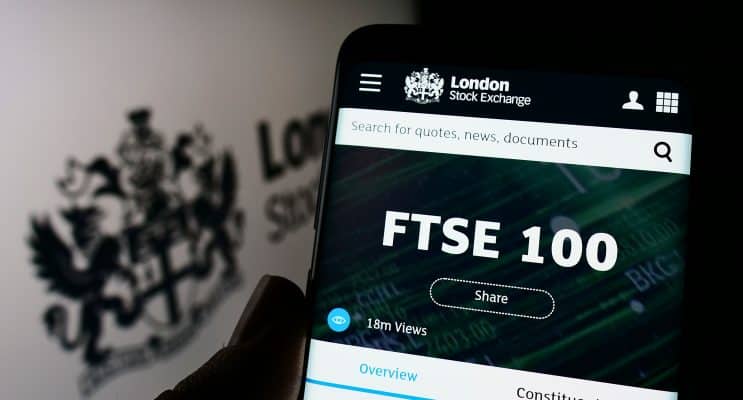 SKN | FTSE 100 Secures Weekly Gain as Bulls Target Fresh Record Highs