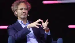 SKN | Is Palantir’s Steep Selloff Signaling a Turning Point for AI Valuations?
