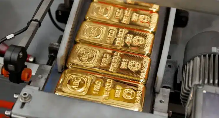 SKN | Where Do Gold Prices Go From Here? Experts Weigh In Amid Global Uncertainty