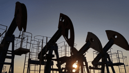 SKN | Oil Prices Stall as Markets Await Ukraine Developments and the Crucial OPEC+ Meeting