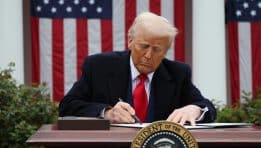 SKN | Treasury Warns of Major Economic Fallout if Supreme Court Undermines Trump’s Tariffs