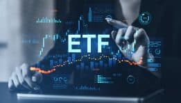 SKN | BKCH Diverges from Tech Rally: Is the Blockchain Sell-Off Overdone?