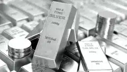 SKN | Can Silver’s Record-Breaking Rally Hold as Supply Tightens and Fed Cut Bets Surge?