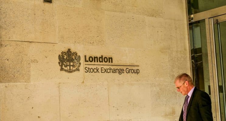 SKN | FTSE 100 Weekly Review: London Blue-Chips Eye Record Highs After 1.9% Rally (Nov 24–28, 2025)