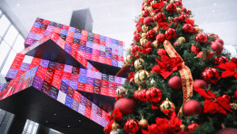 SKN | Asia Markets Lose Momentum on Christmas Eve as Gold Breaks $4,500—Risk-Off or Just Holiday Thinness?