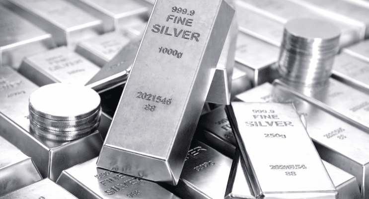 SKN | Is Silver Entering a New Supercycle After Surging to Record Highs Above $72?