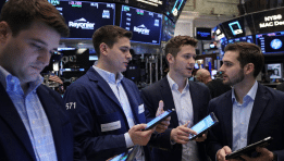 SKN | US Futures Edge Lower After Tech Rout: Is the AI Trade Losing Its Shine?