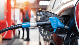 SKN | Gasoline Prices Sink to Four-Year Low as Cheap Oil and Weak Demand Reshape Energy Markets