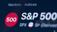 S&P 500 Ends Lower as Intraday Volatility Caps Late Rebound