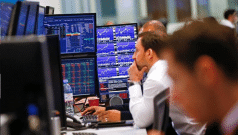 SKN | Health Care Stocks Ease in Wednesday Afternoon Trade as Defensive Appeal Softens