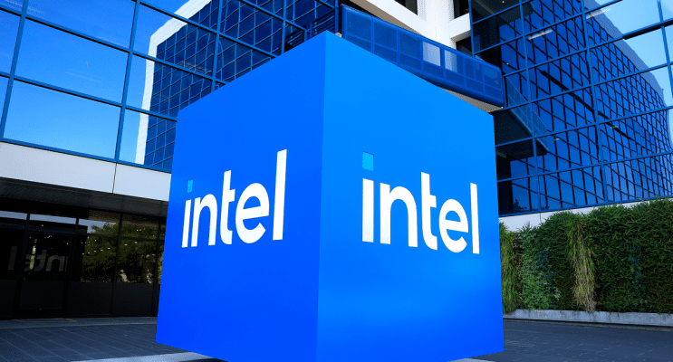 SKN | Intel Shares Surge on Apple Partnership and Malaysia Expansion, Driving Tech Market Momentum
