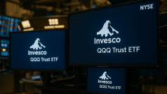SKN | Invesco QQQ Rallies as Nasdaq Strength Reinforces Mega-Cap Tech Leadership