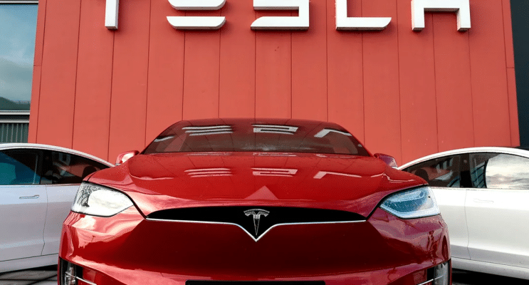 SKN | Tesla Surges Toward Record Levels as Earnings Outlook and Risk Appetite Align