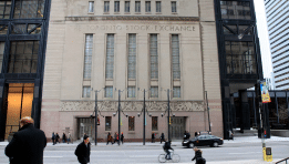 SKN | TSX Edges Lower as Commodity Momentum Cools From Record Levels