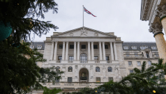 SKN | Bank of England Cuts Rates to 3.75% as Policymakers Signal Cautious Shift Toward Easing
