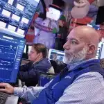 SKN | Dollar Drift: DXY Struggles to Hold 97 as Rate Cut Bets Weigh on the Greenback